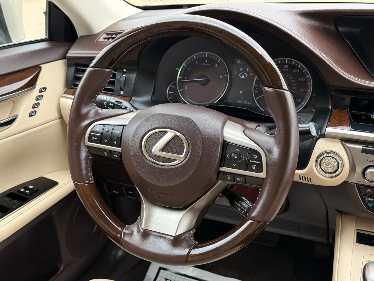 Lexus ES 350 Sedan 2018