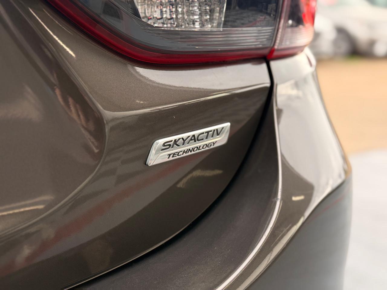 Mazda MAZDA6 i Touring 2016