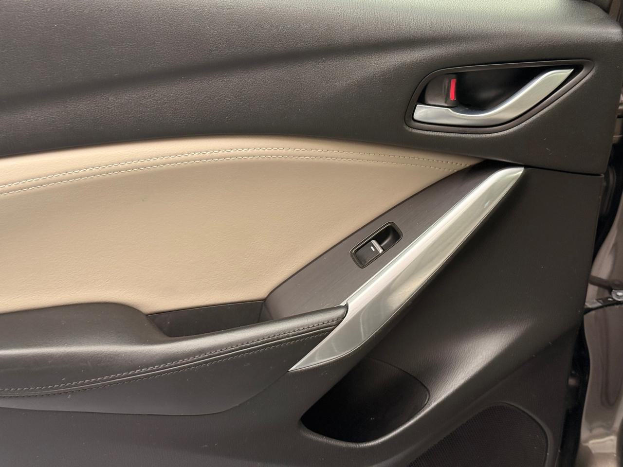 Mazda MAZDA6 i Touring 2016