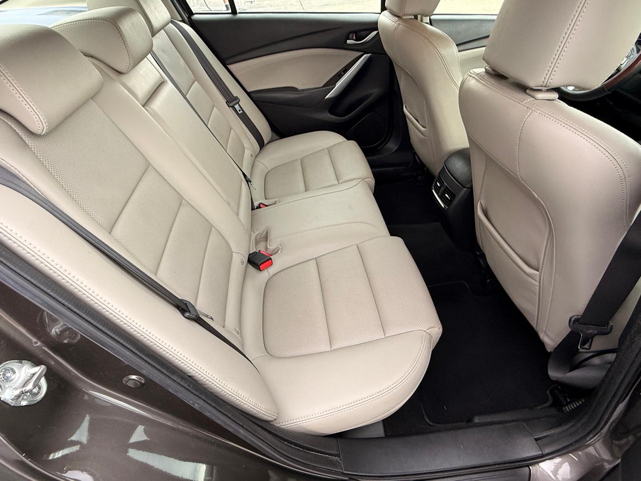 Mazda MAZDA6 i Touring 2016