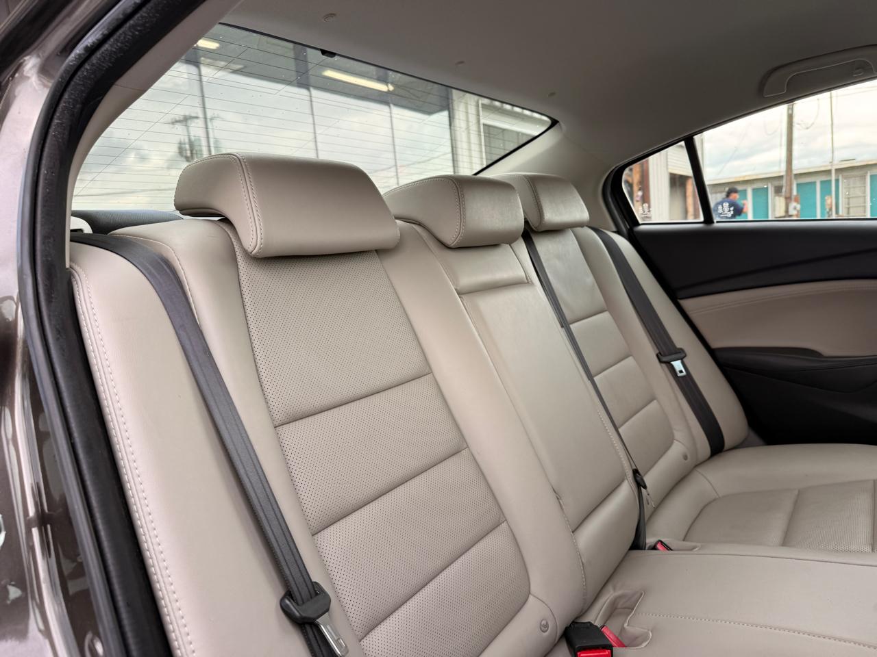 Mazda MAZDA6 i Touring 2016