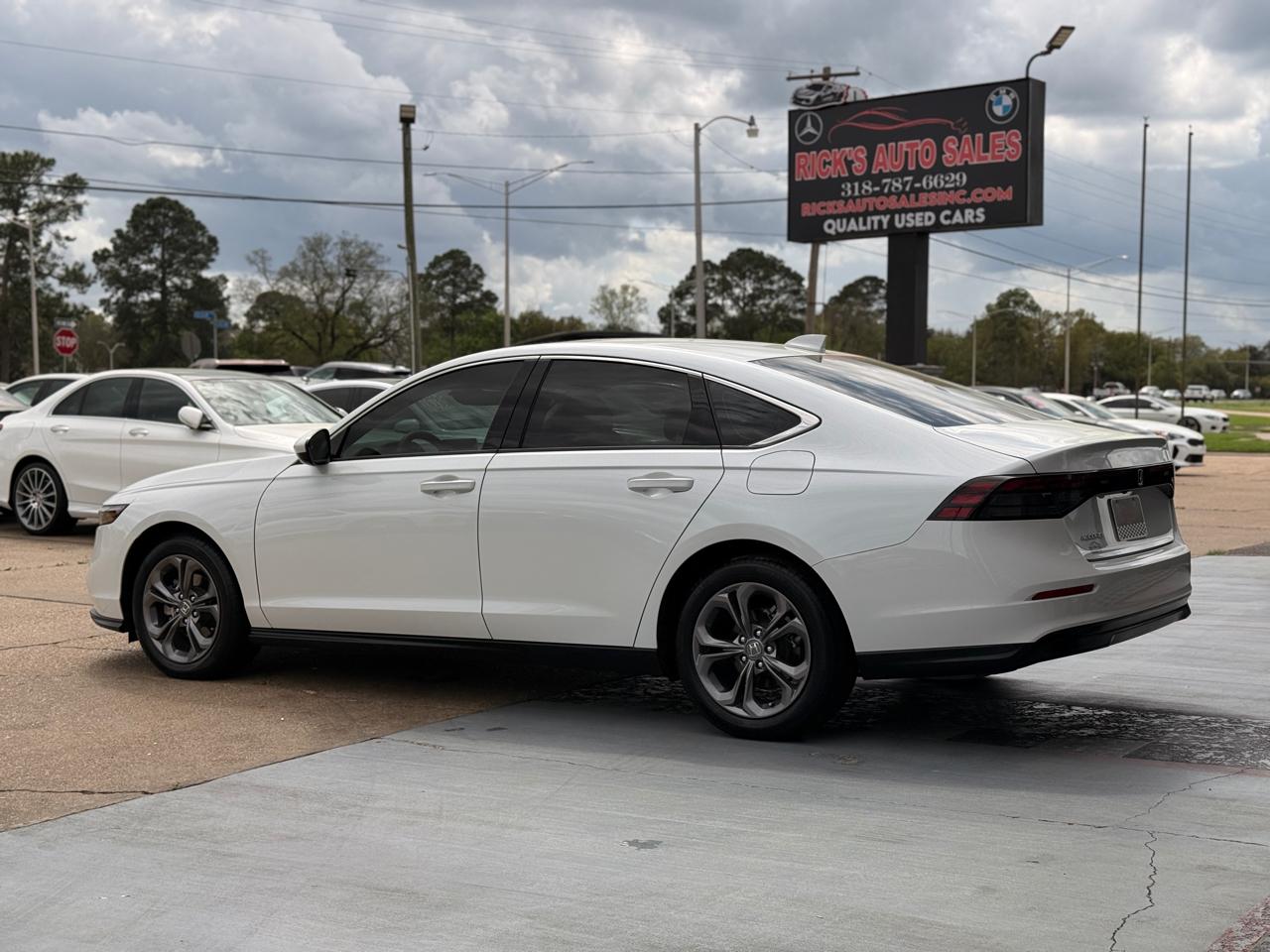 Honda Accord EX 2024