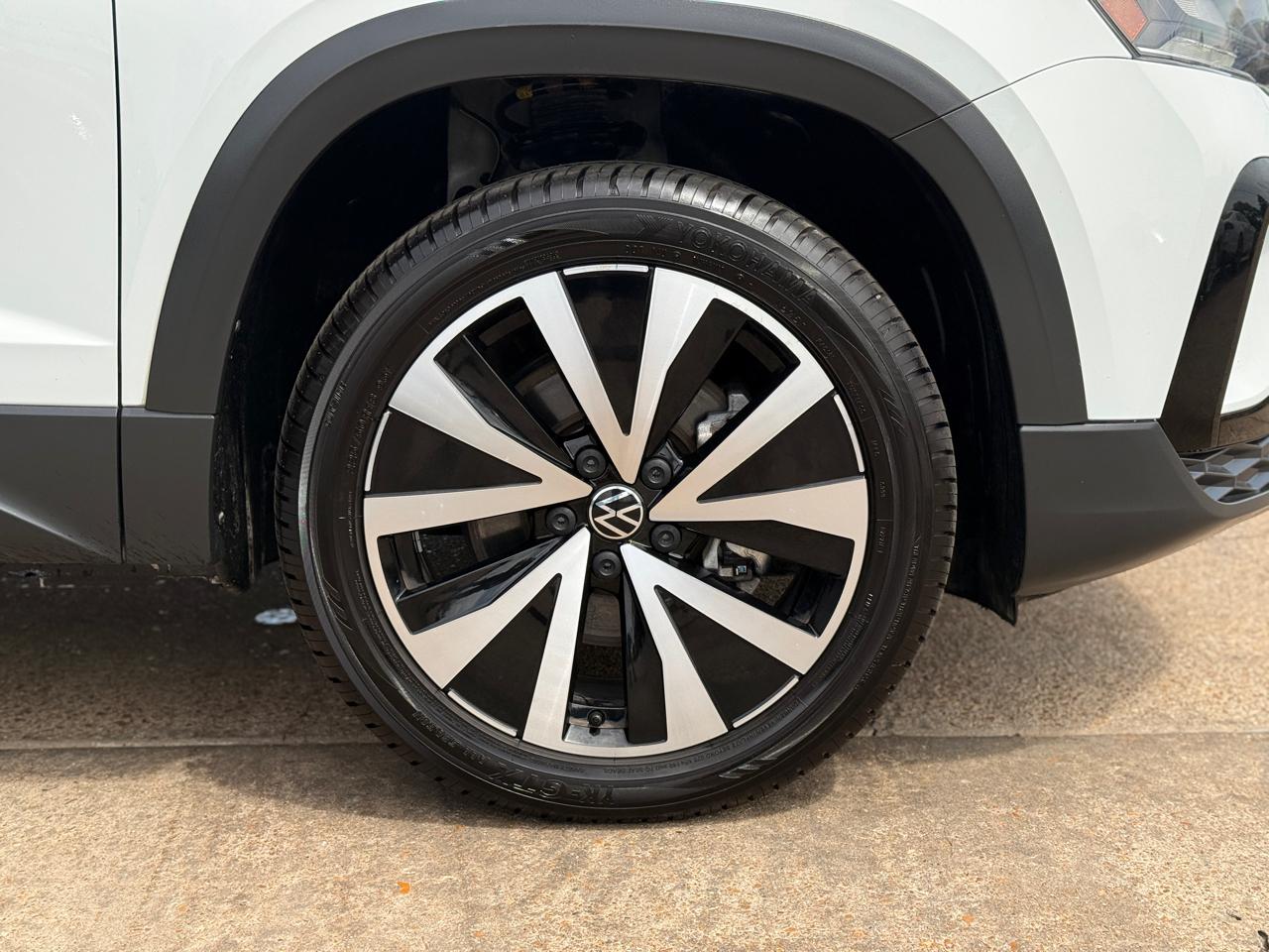 Volkswagen Taos SE 2022