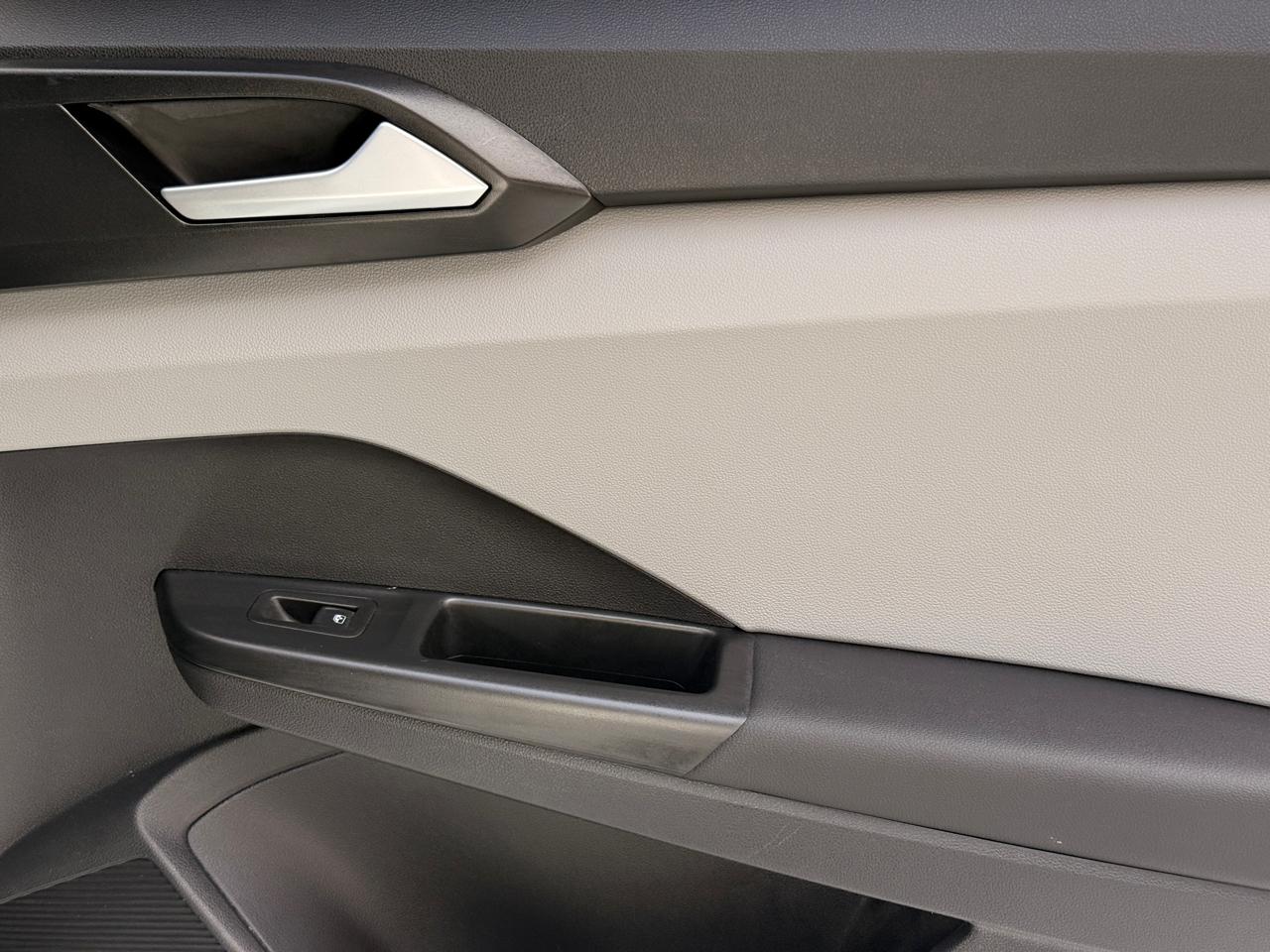 Volkswagen Taos SE 2022