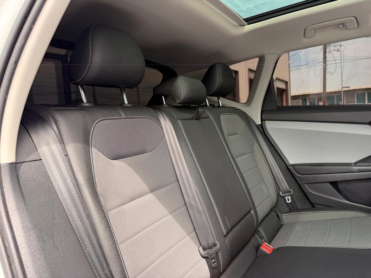 Volkswagen Taos SE 2022