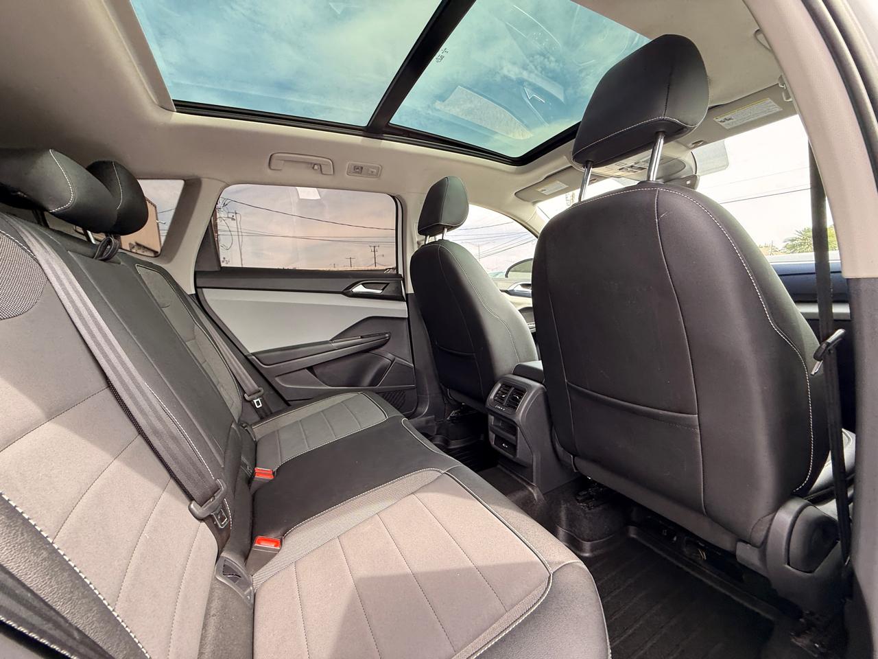 Volkswagen Taos SE 2022