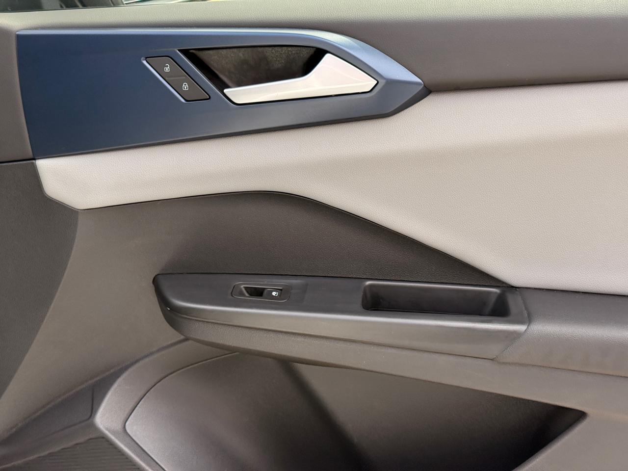 Volkswagen Taos SE 2022