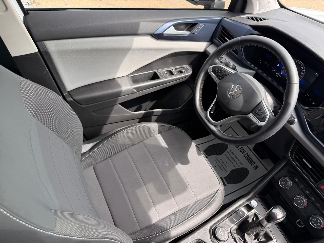 Volkswagen Taos SE 2022