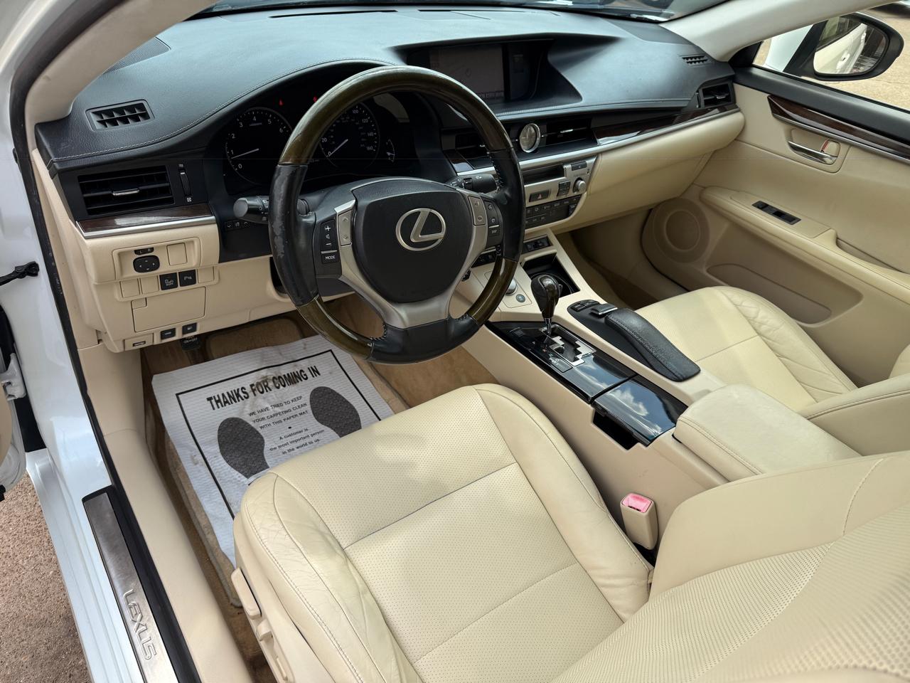 Lexus ES 350 Sedan 2013