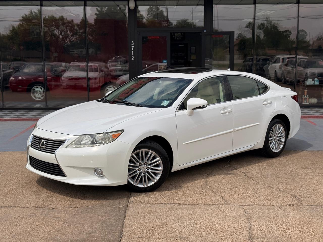 Lexus ES 350 Sedan 2013
