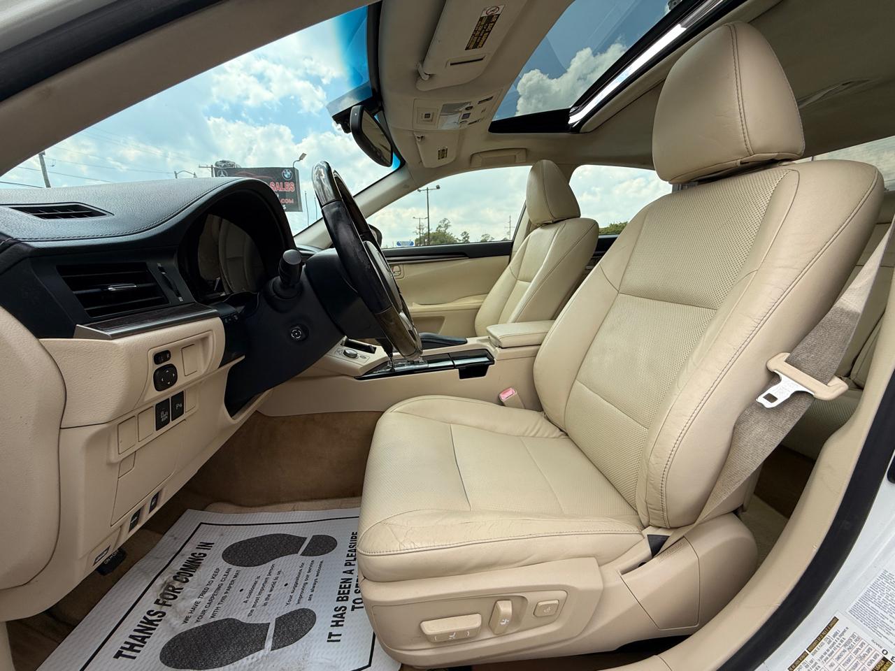 Lexus ES 350 Sedan 2013