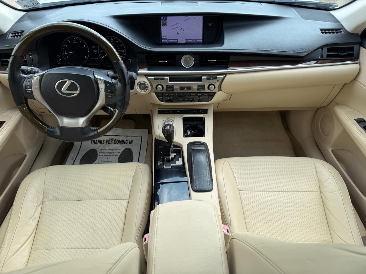 Lexus ES 350 Sedan 2013
