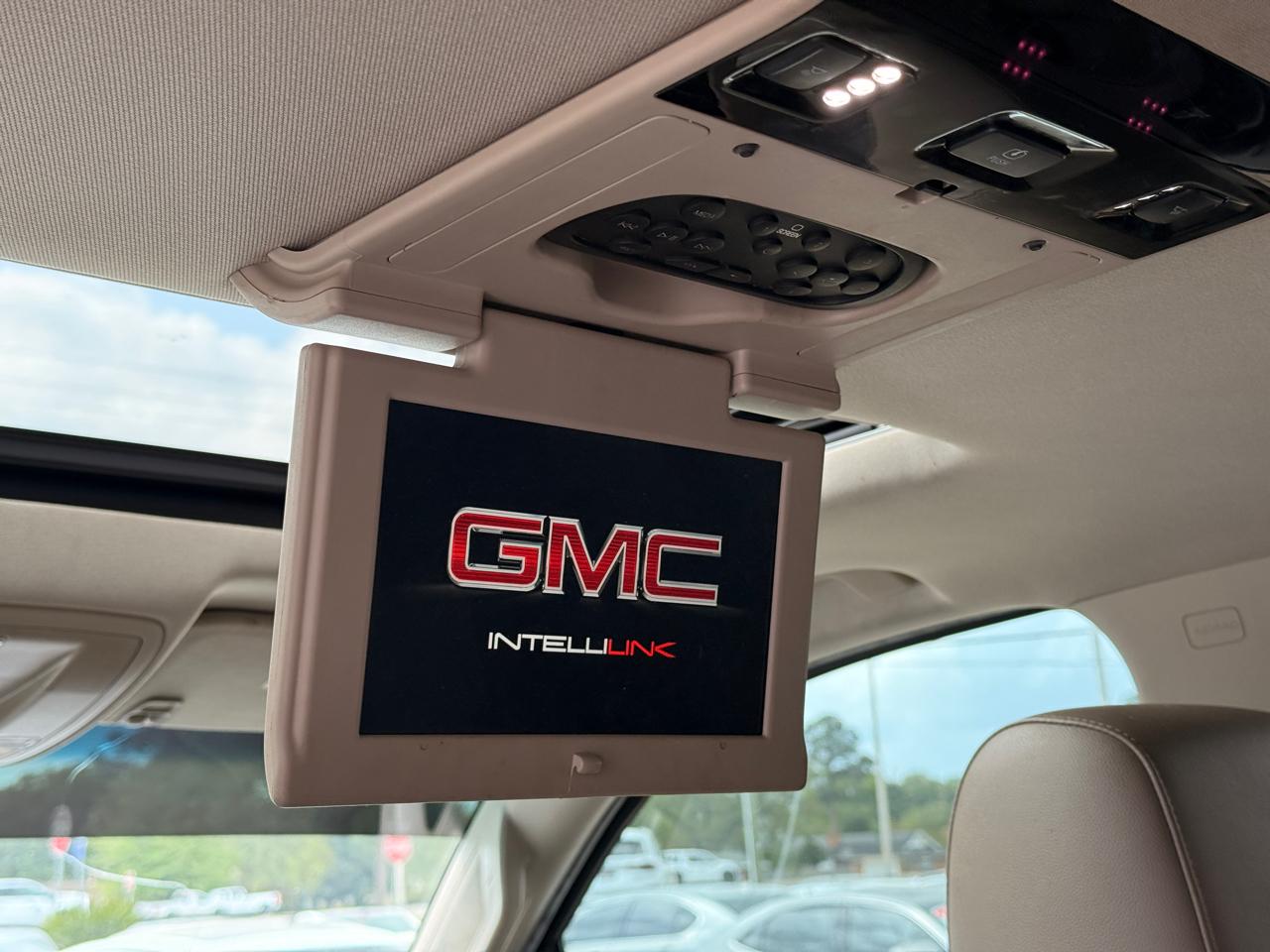 GMC Yukon SLT 2WD 2017