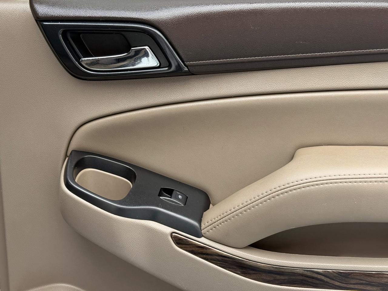 GMC Yukon SLT 2WD 2017