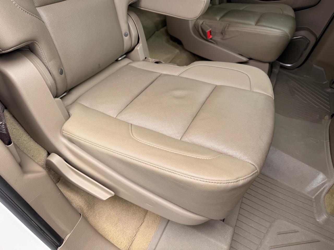 GMC Yukon SLT 2WD 2017