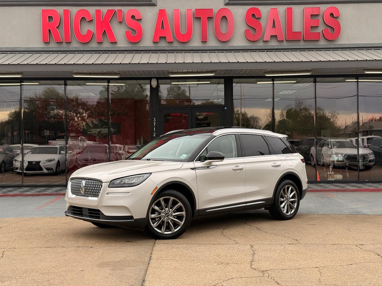 2020 Lincoln Corsair Base