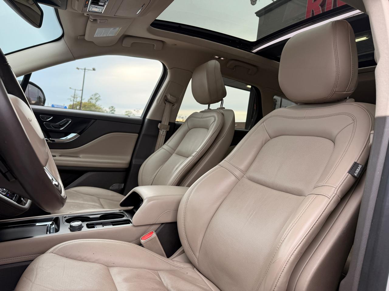 Lincoln Corsair Base 2020