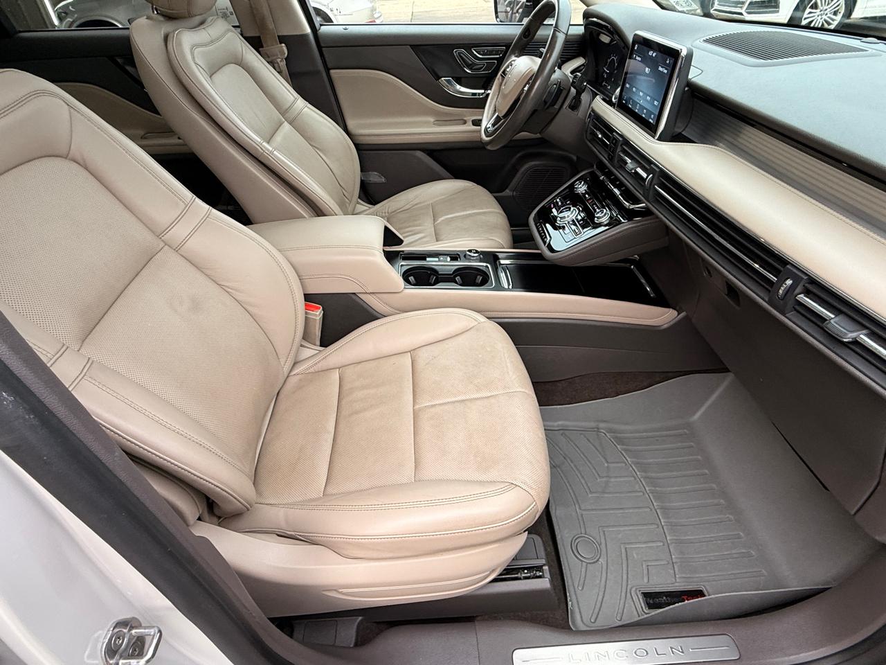 Lincoln Corsair Base 2020