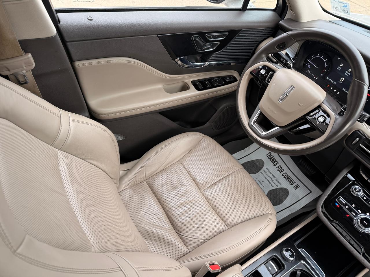 Lincoln Corsair Base 2020