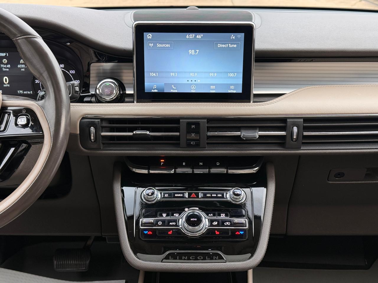 Lincoln Corsair Base 2020