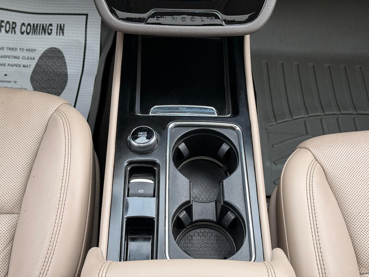 Lincoln Corsair Base 2020