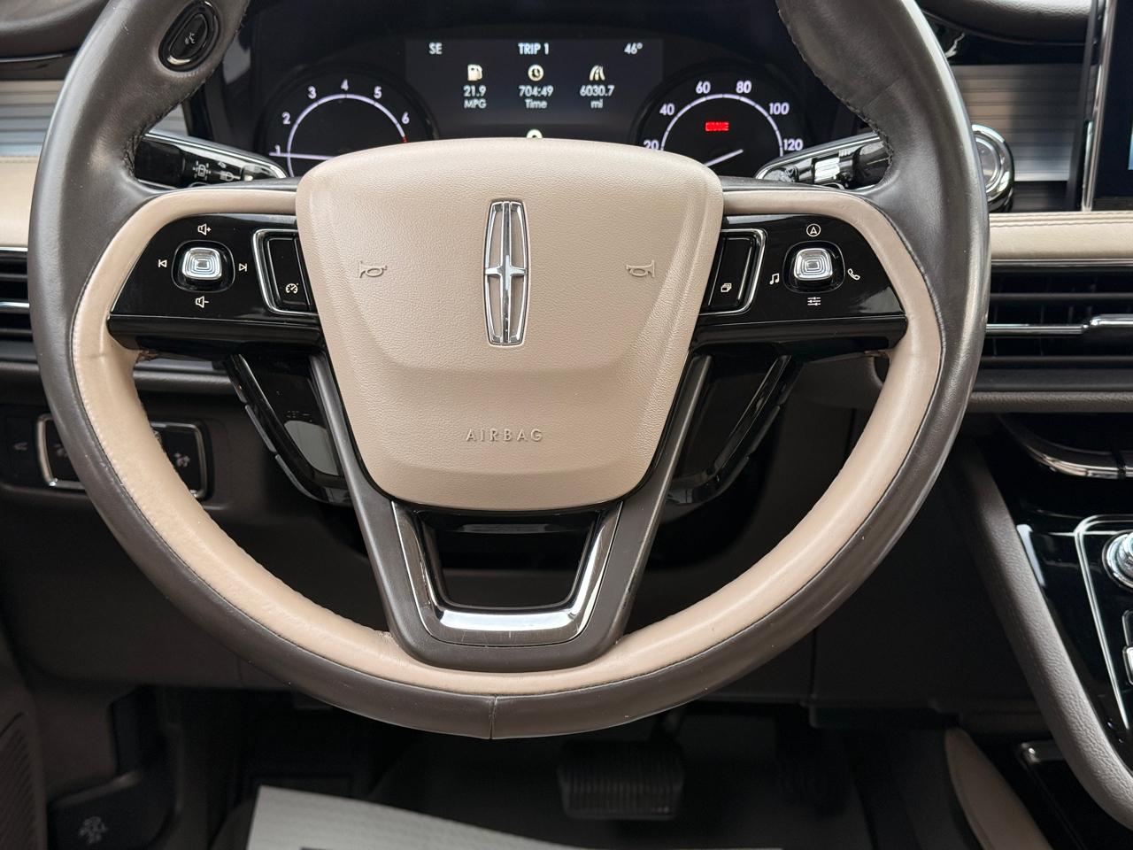 Lincoln Corsair Base 2020