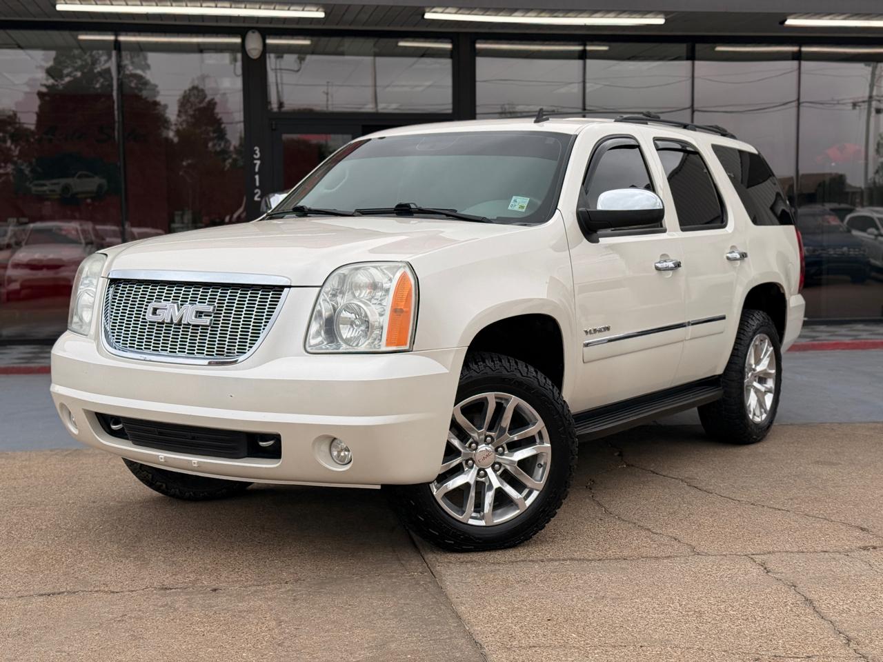 GMC Yukon SLT1 2WD 2012