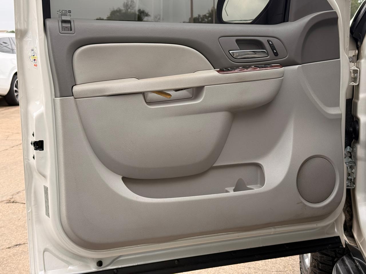 GMC Yukon SLT1 2WD 2012