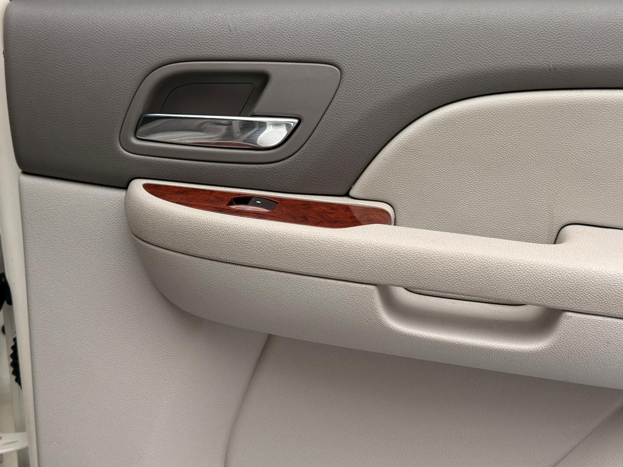 GMC Yukon SLT1 2WD 2012