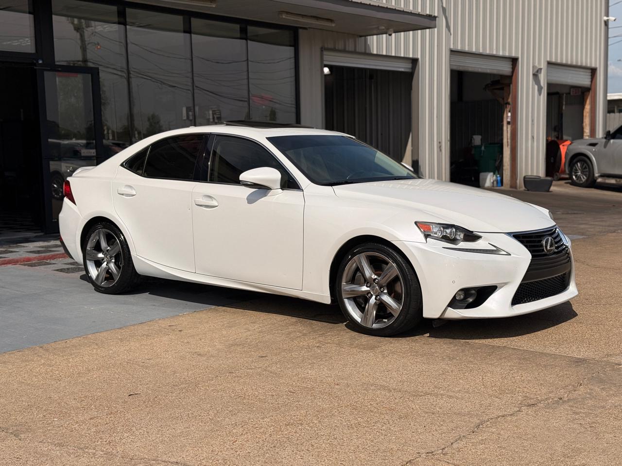 Lexus IS 350 RWD 2015