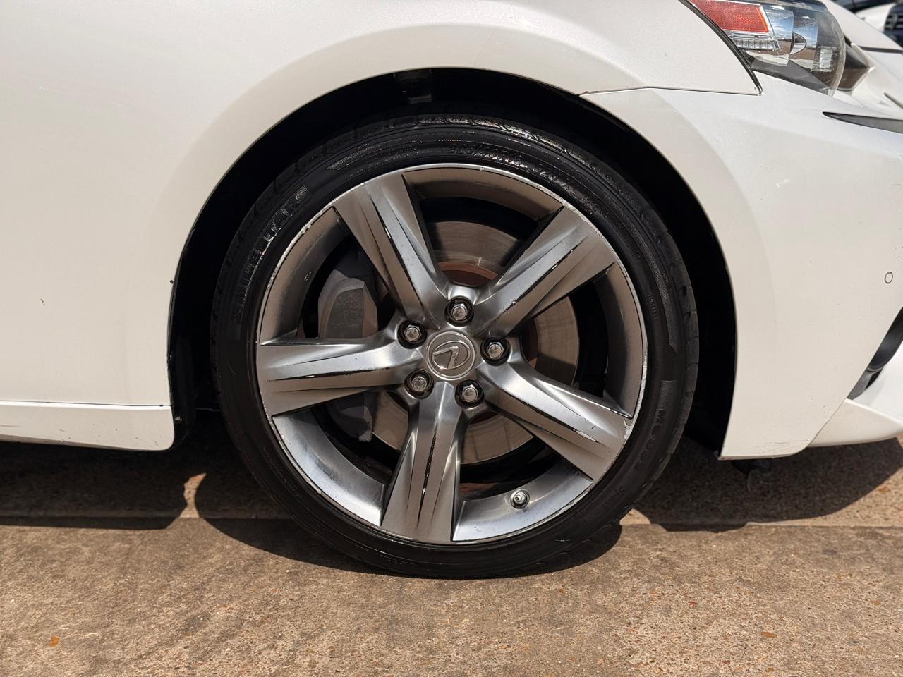 Lexus IS 350 RWD 2015