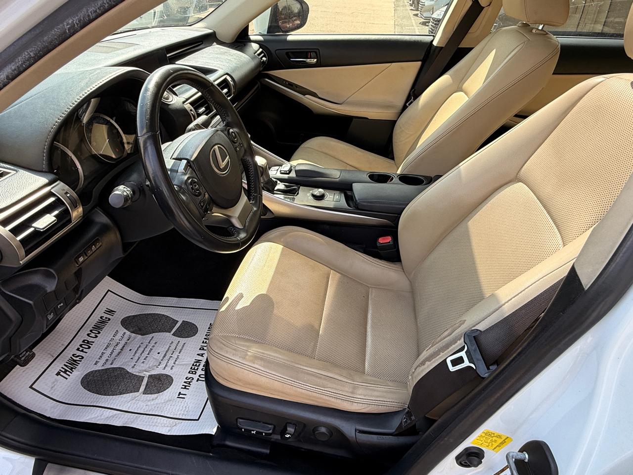 Lexus IS 350 RWD 2015