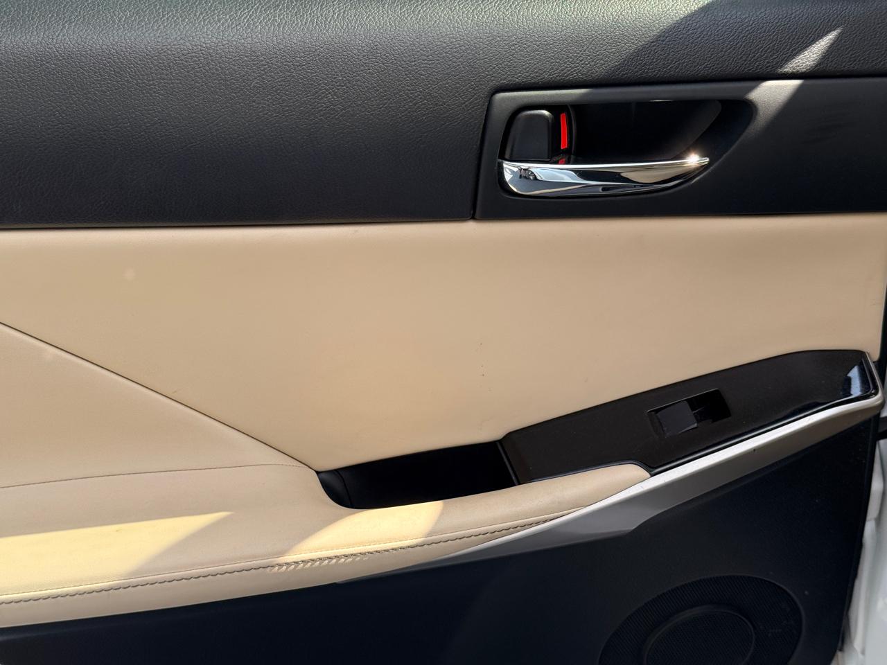 Lexus IS 350 RWD 2015