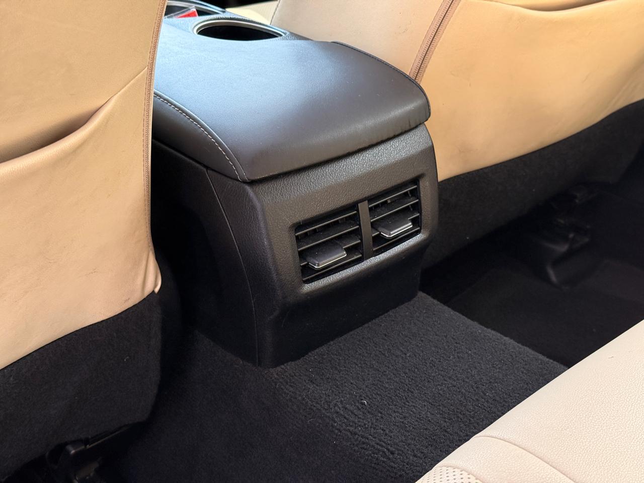 Lexus IS 350 RWD 2015