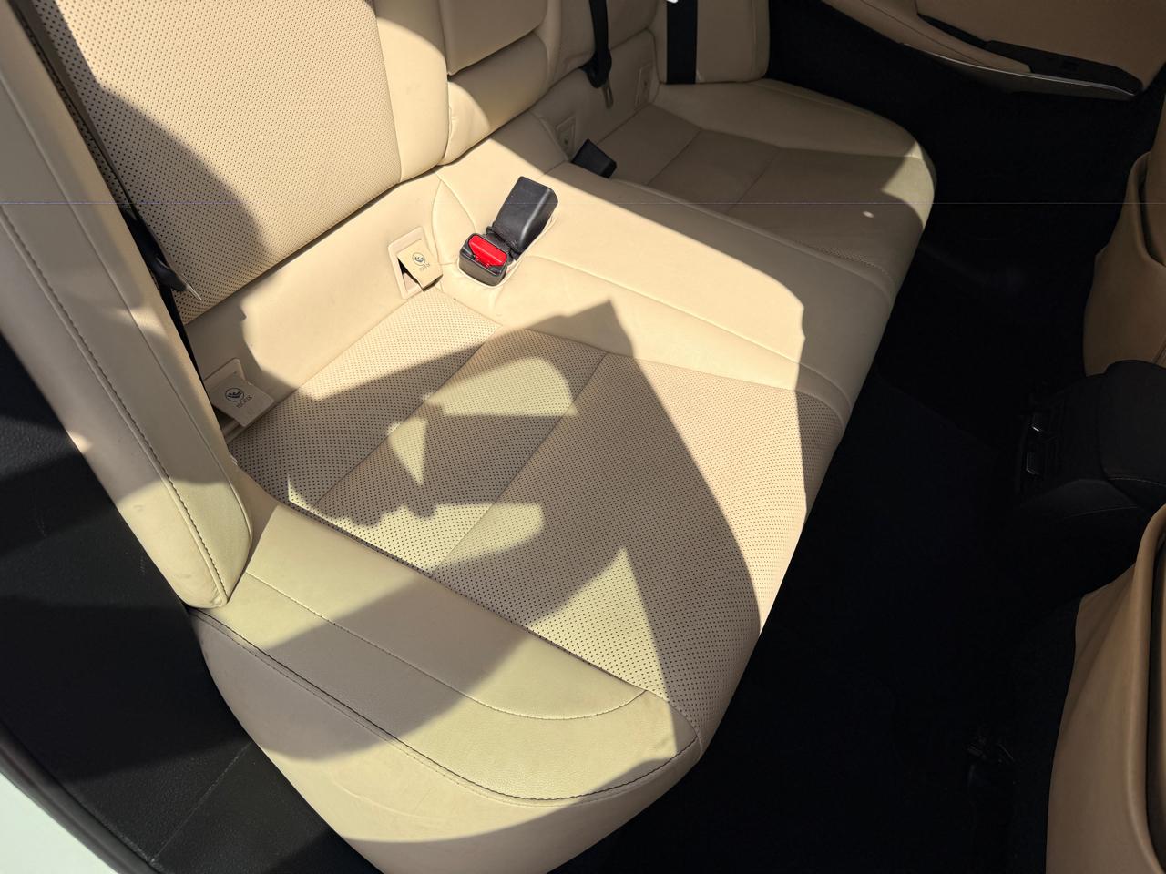 Lexus IS 350 RWD 2015