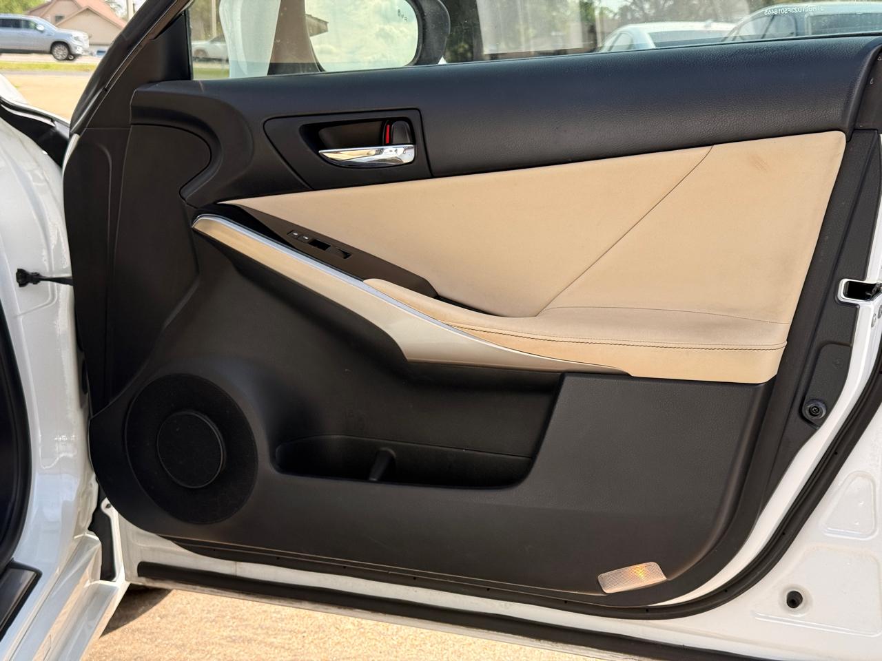 Lexus IS 350 RWD 2015