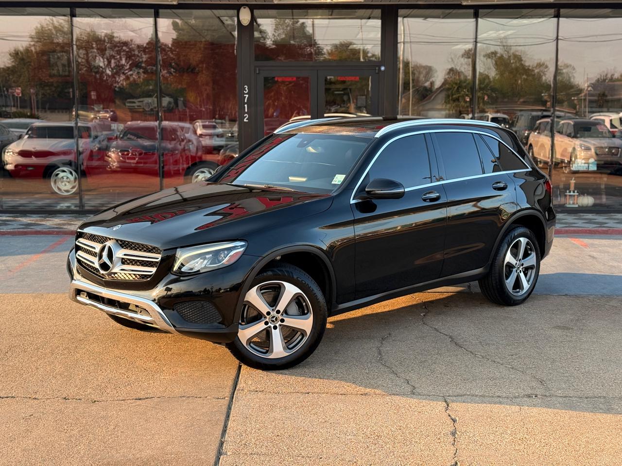 Mercedes-Benz GLC-Class GLC300 2019