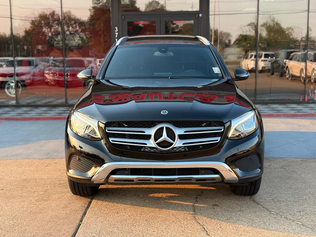 Mercedes-Benz GLC-Class GLC300 2019