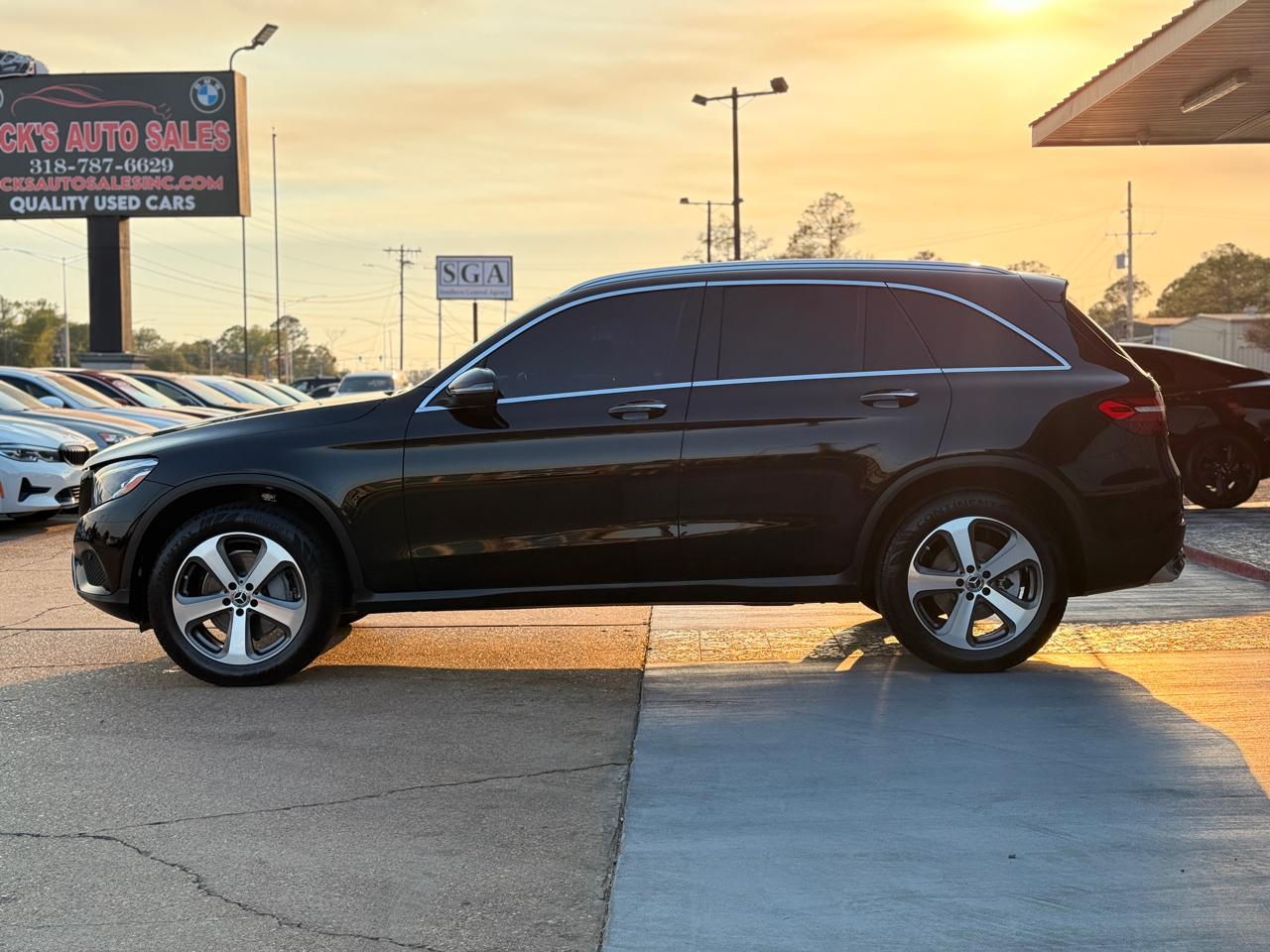 Mercedes-Benz GLC-Class GLC300 2019