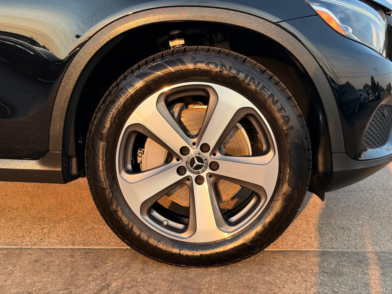 Mercedes-Benz GLC-Class GLC300 2019