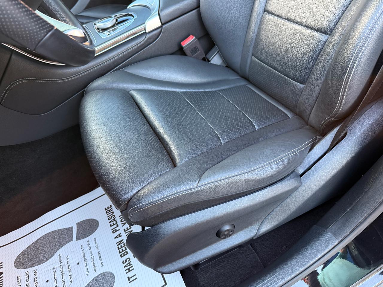 Mercedes-Benz GLC-Class GLC300 2019