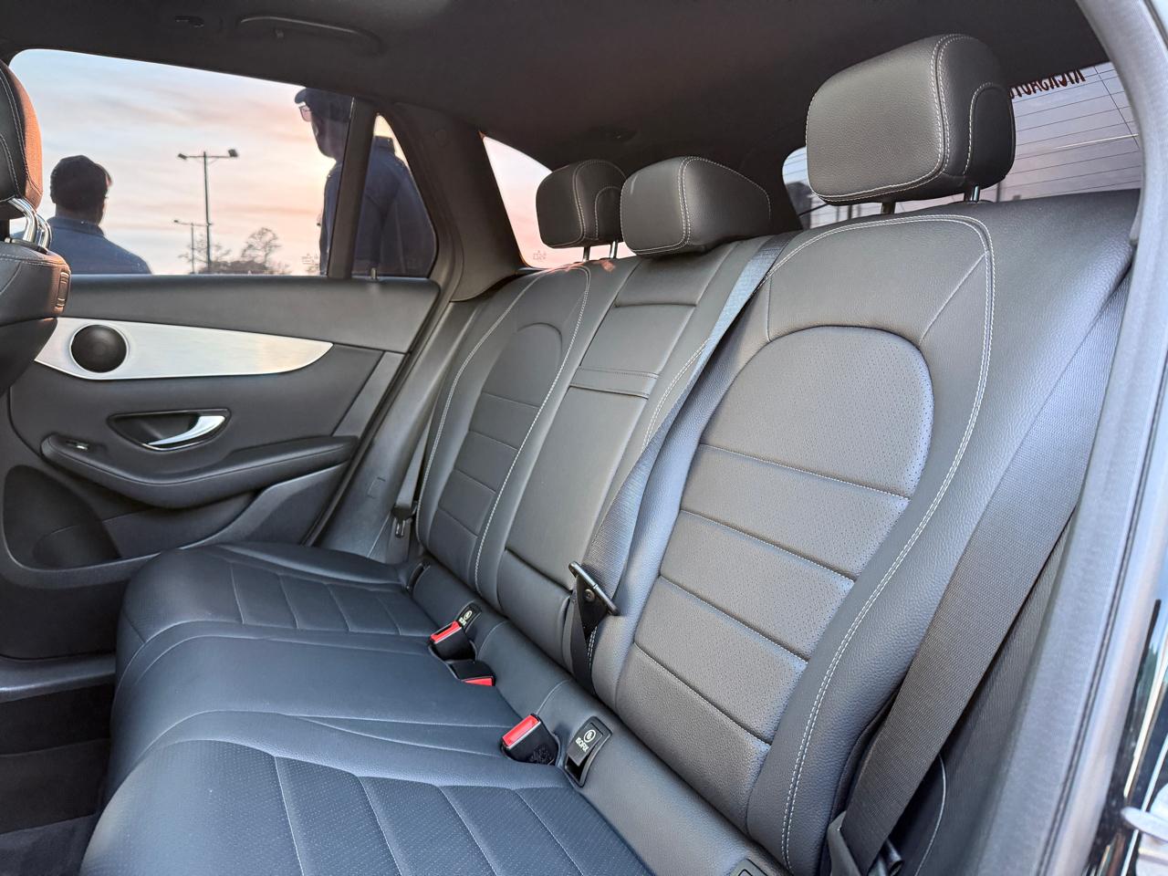 Mercedes-Benz GLC-Class GLC300 2019