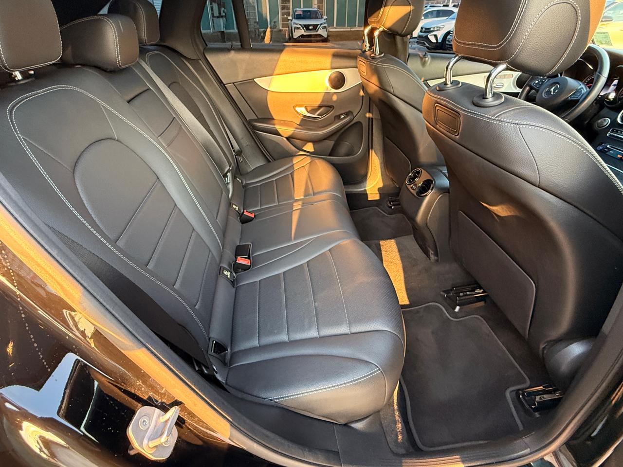 Mercedes-Benz GLC-Class GLC300 2019