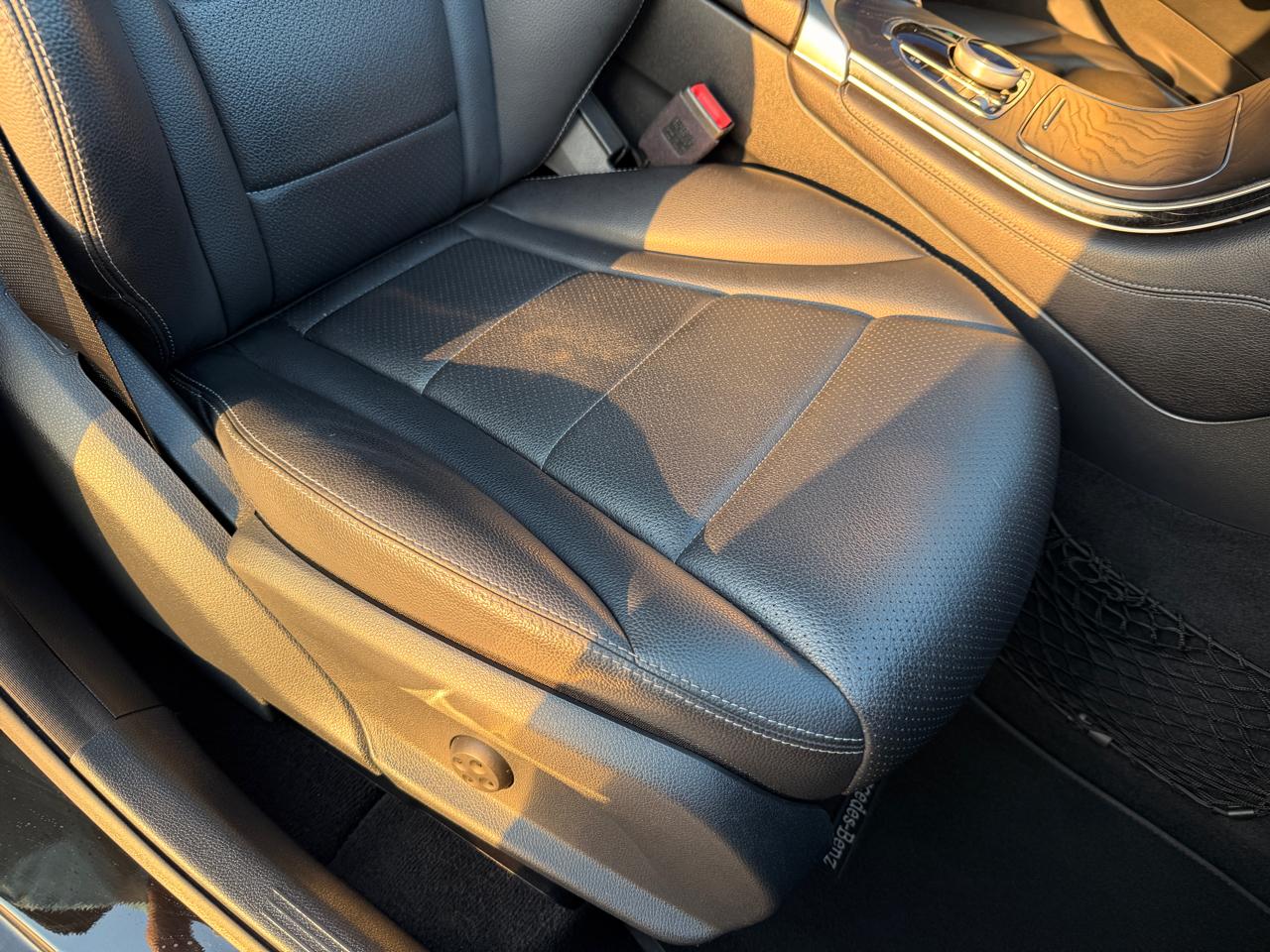 Mercedes-Benz GLC-Class GLC300 2019