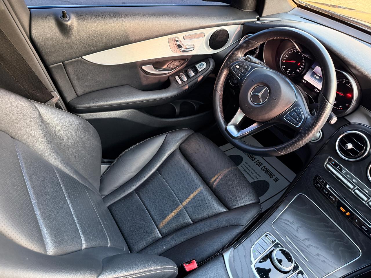 Mercedes-Benz GLC-Class GLC300 2019