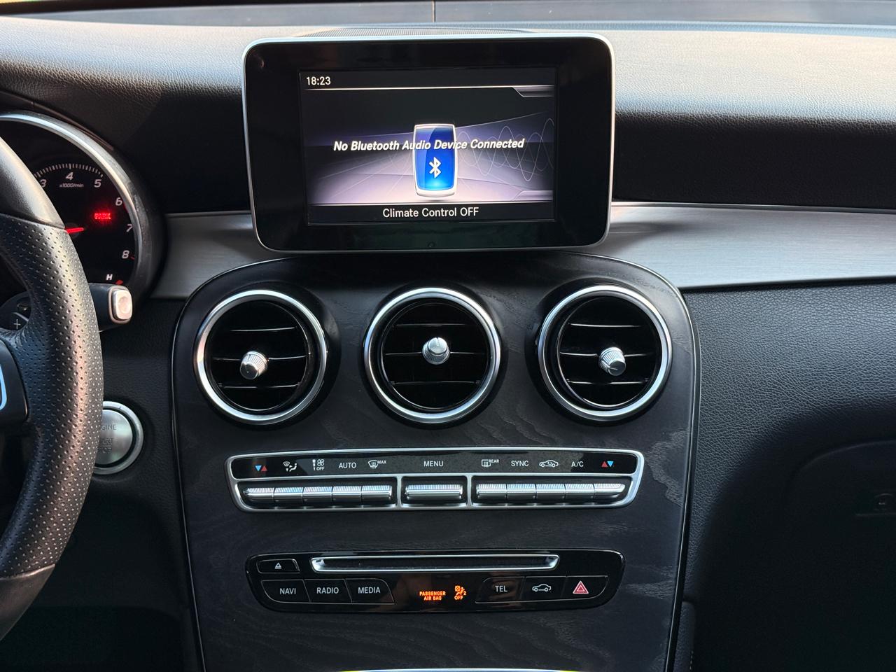 Mercedes-Benz GLC-Class GLC300 2019