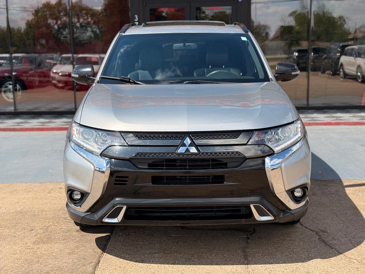Mitsubishi Outlander SE 2WD 2019