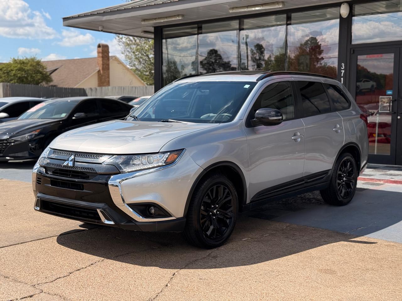 Mitsubishi Outlander SE 2WD 2019