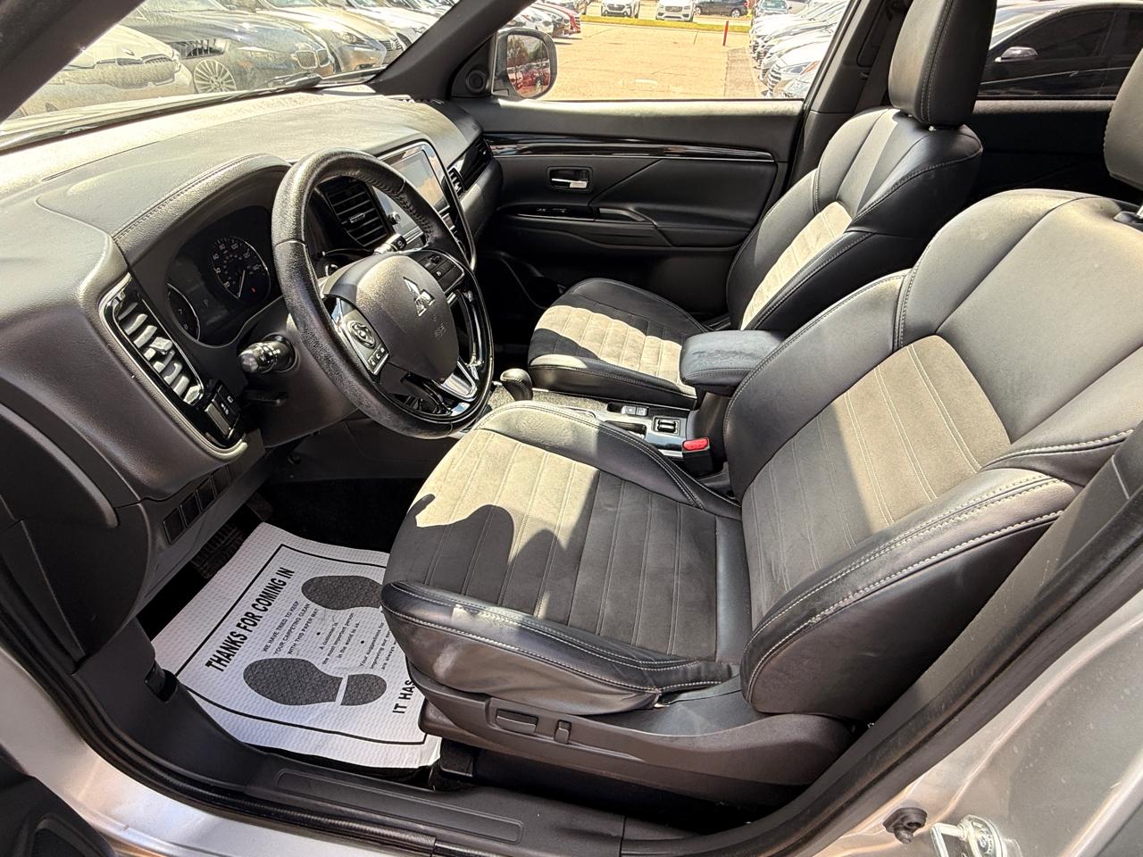 Mitsubishi Outlander SE 2WD 2019