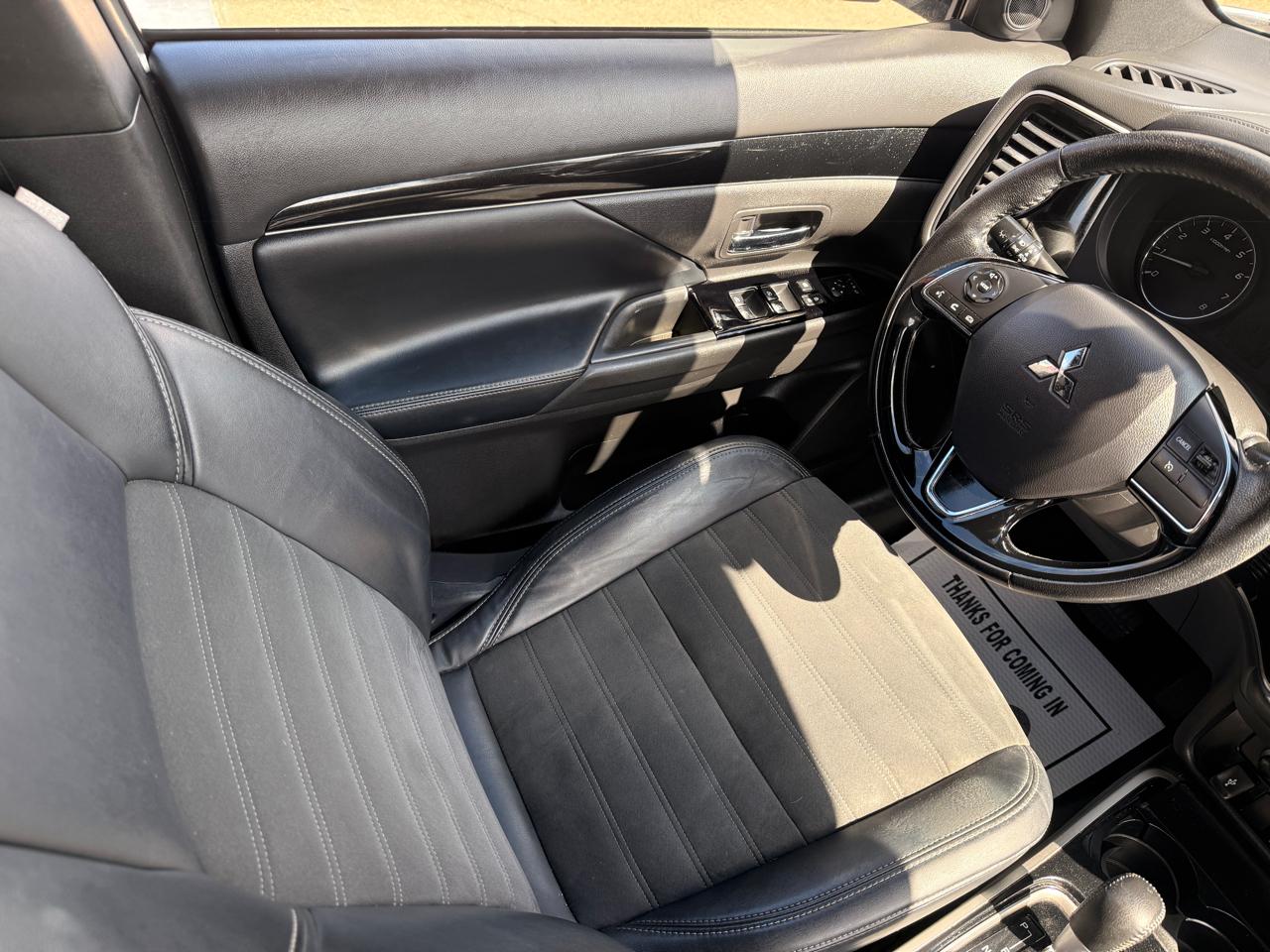 Mitsubishi Outlander SE 2WD 2019